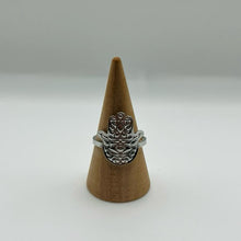 Load image into Gallery viewer, Hamsa hand ring
