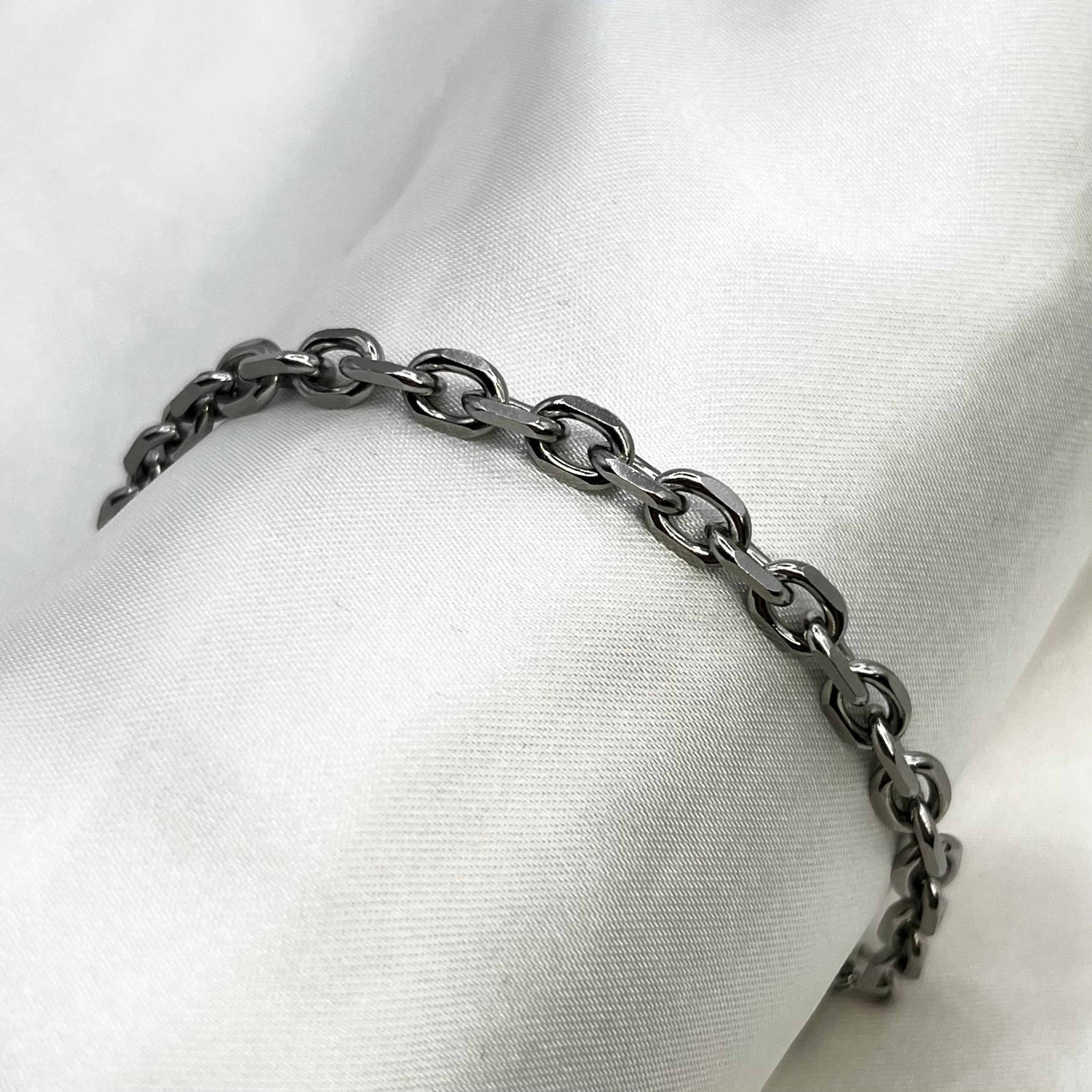 Rolo chain silver bracelet