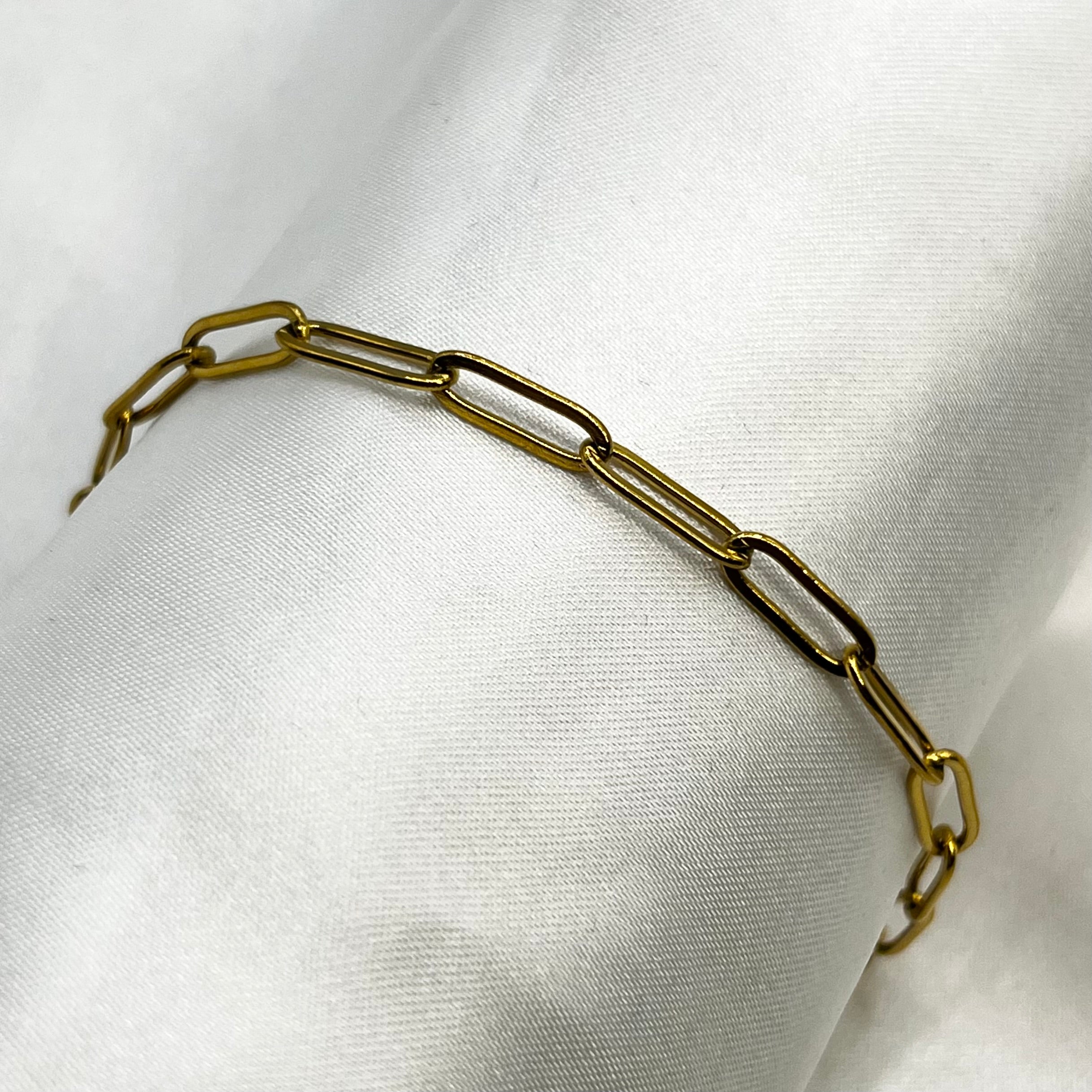 Eclipse paper chain gold bracelet