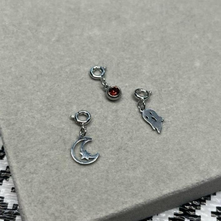 Add on - Loop clasp to make your charm removable
