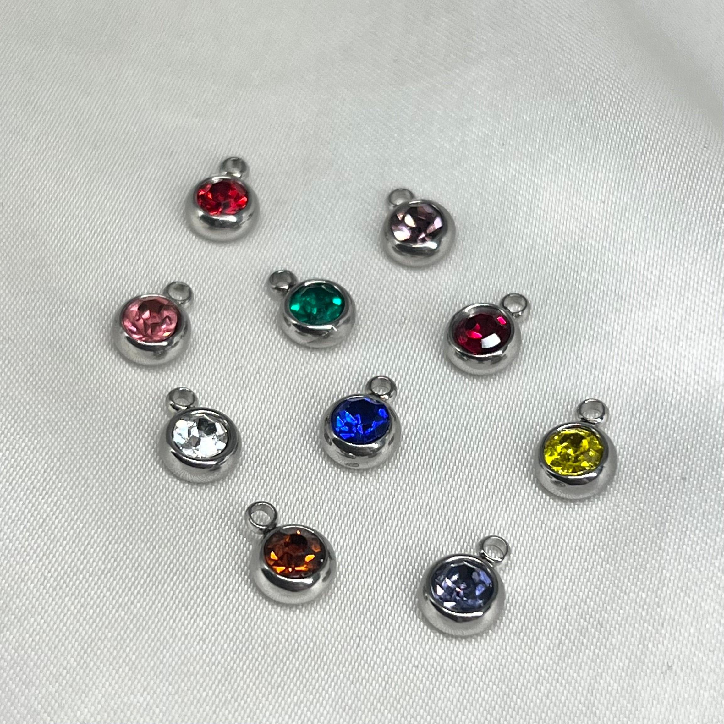 Coloured rhinestones silver