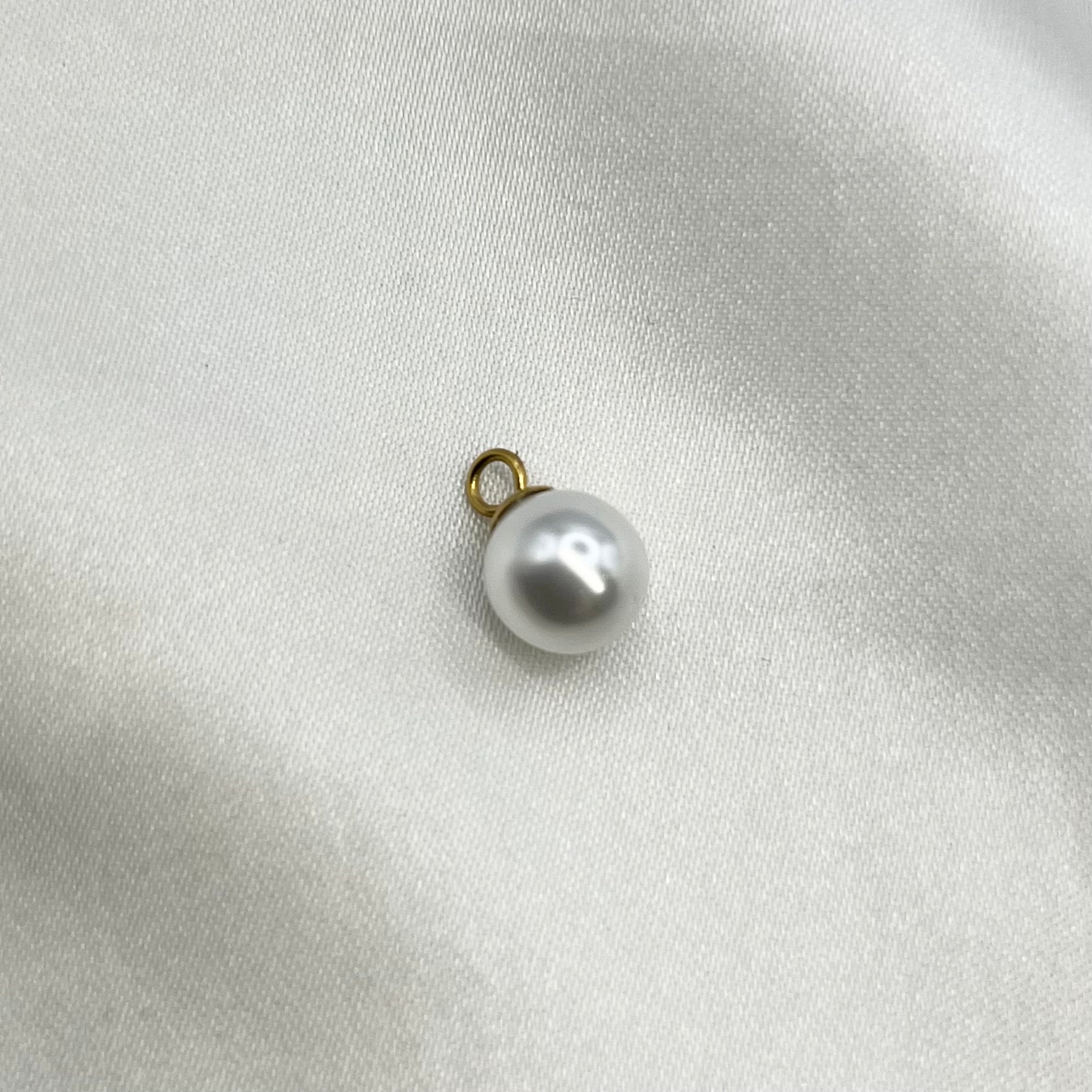 Pearl charm