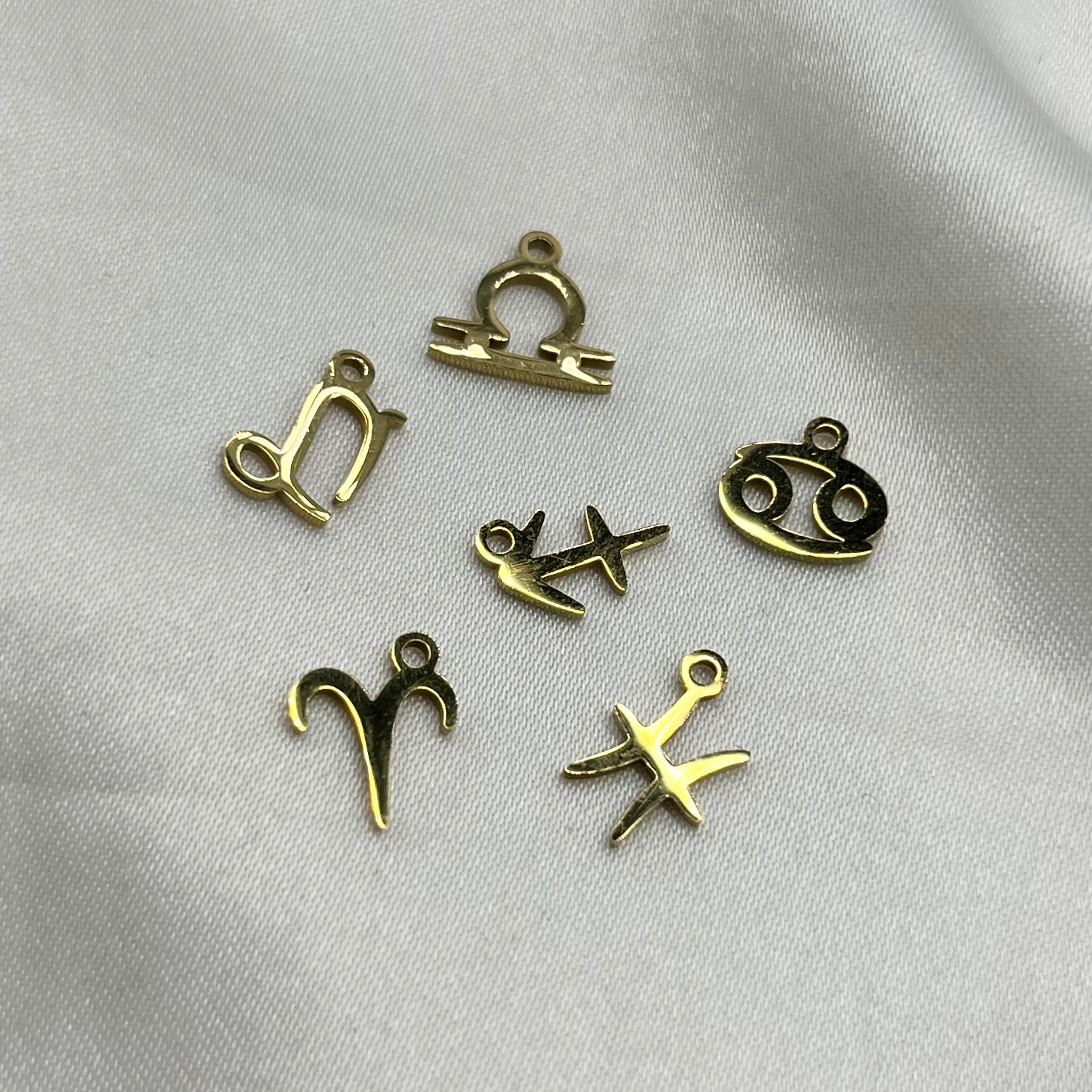 Zodiac charm gold