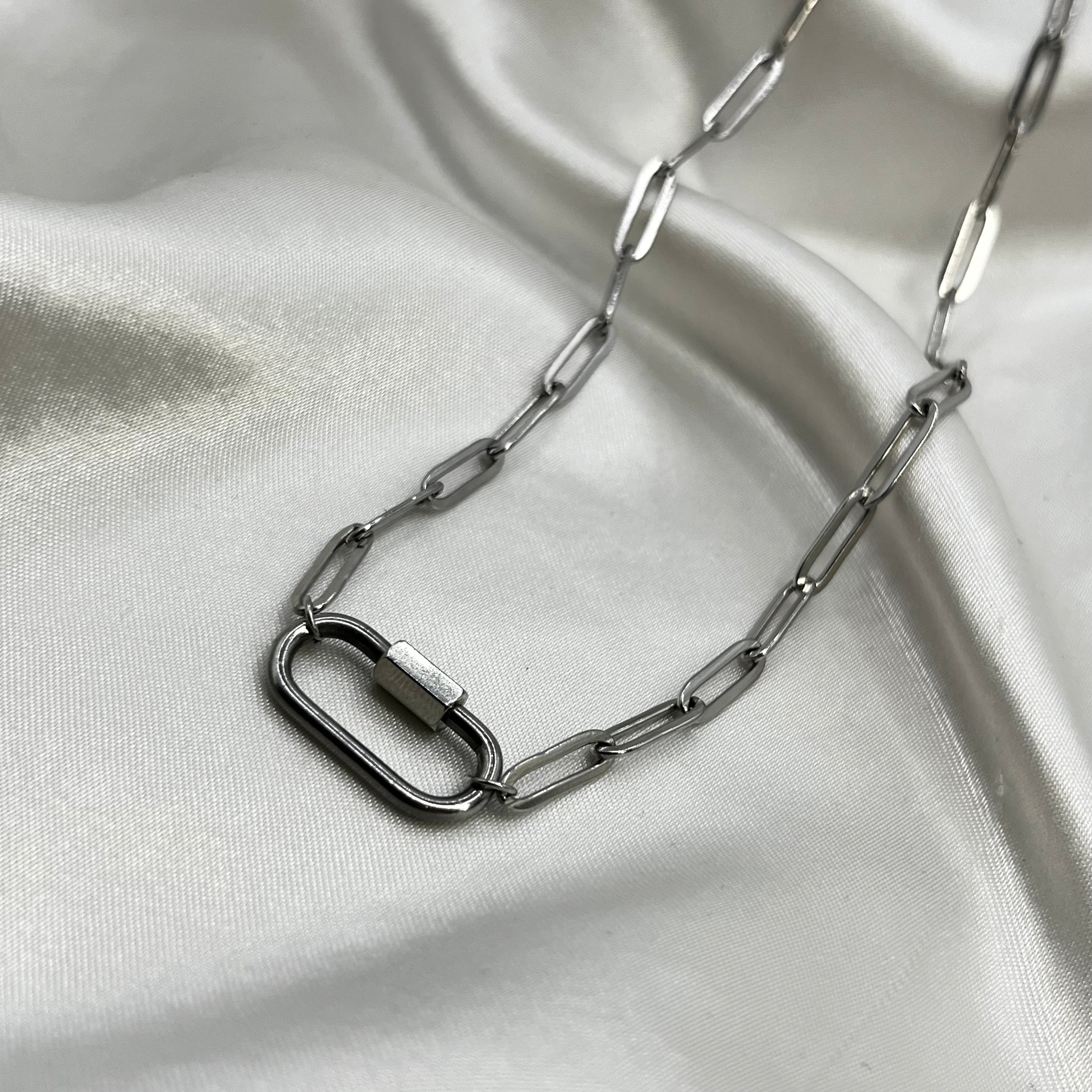 Carabiner silver chain