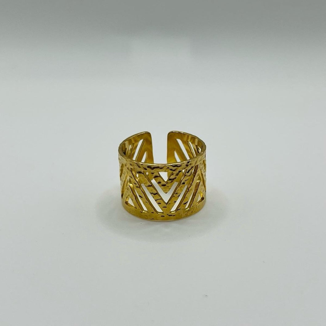 Gold cuff ring