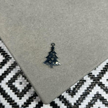 Load image into Gallery viewer, Christmas tree
