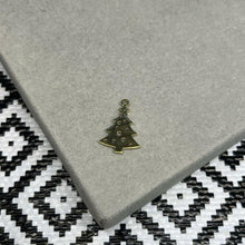 Load image into Gallery viewer, Christmas tree
