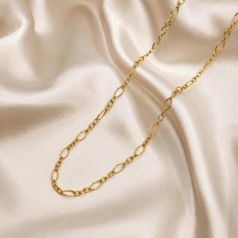 Remi gold chain